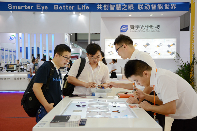 1505125852827508.jpg 濾光片的作用